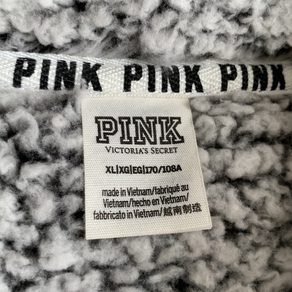 💕VS PINK FLEECE💕 - Picture 13 of 15